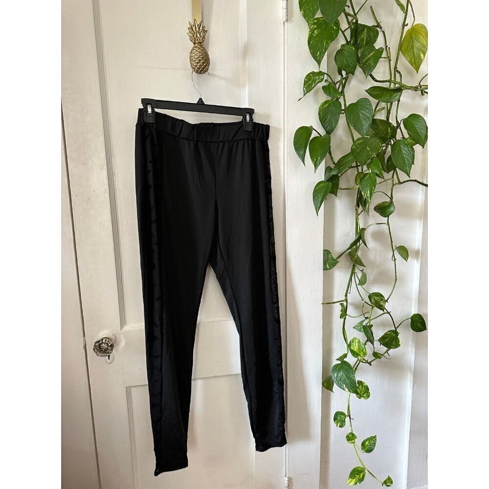 Women’s size large black Bat leggings